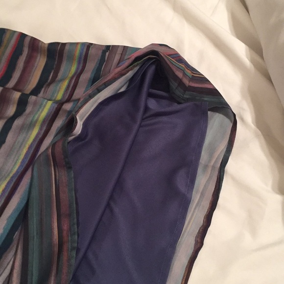 Silky Nordstrom dress. Reposh. Never got the chance to wear and now doesn’t fit. - Picture 5 of 10